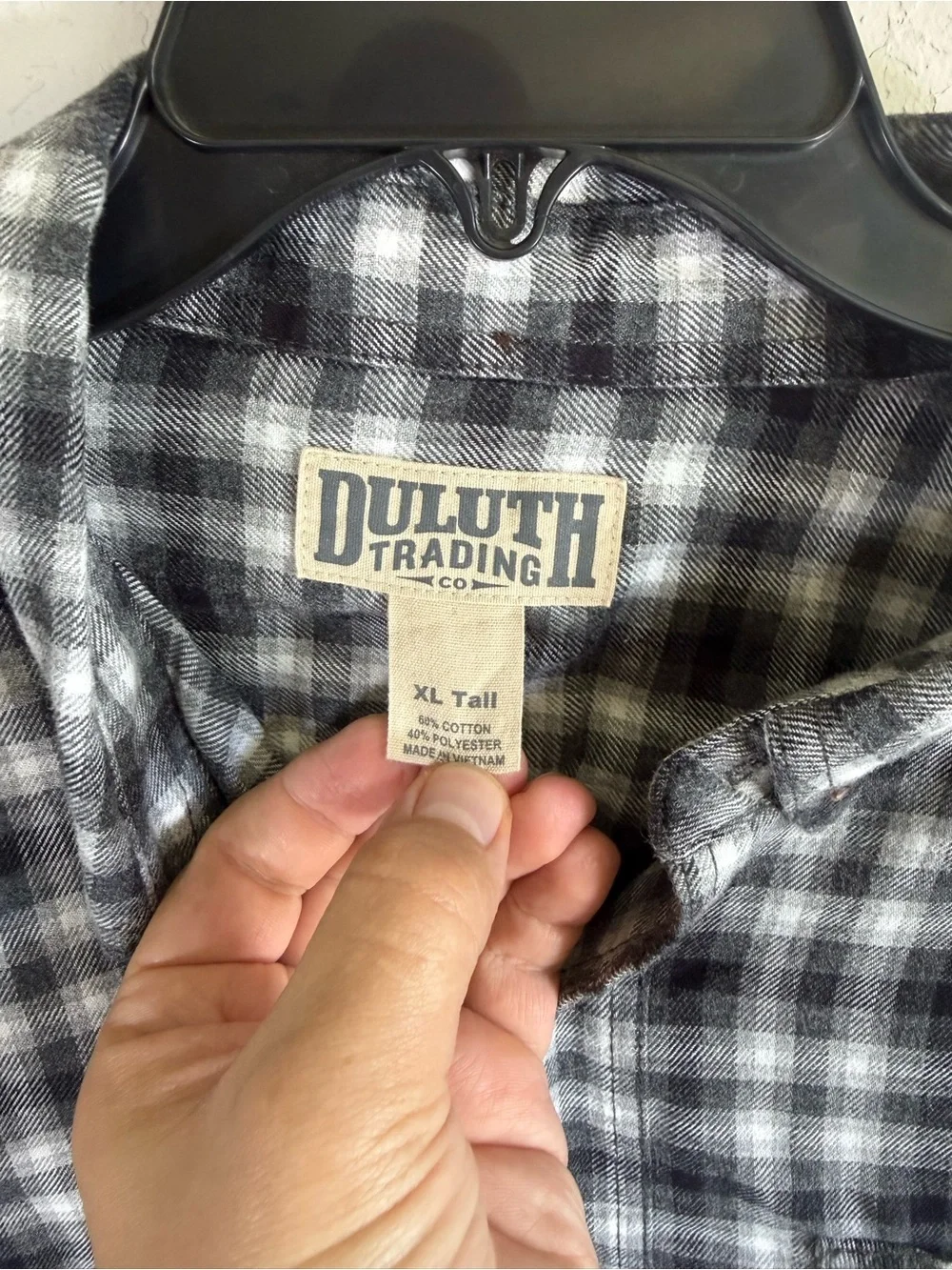 Men’s XL Tall Black and White Duluth Trading Company Workman’s Casual Flannel